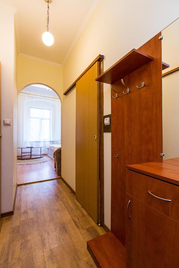 Біля Дзиги Сучасна Квартира На Вулиці Вірменській 35 Lviv Dış mekan fotoğraf