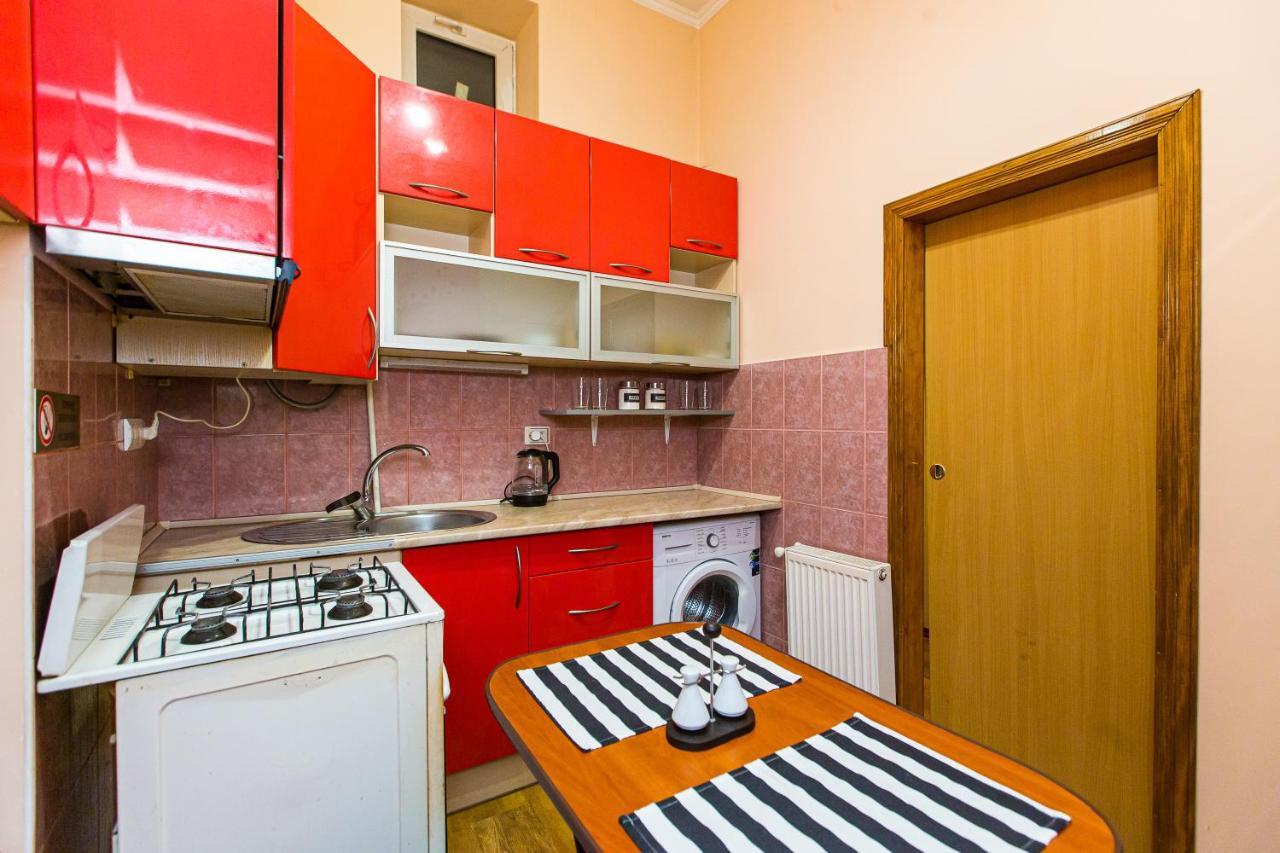 Біля Дзиги Сучасна Квартира На Вулиці Вірменській 35 Lviv Dış mekan fotoğraf