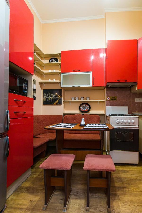 Біля Дзиги Сучасна Квартира На Вулиці Вірменській 35 Lviv Dış mekan fotoğraf